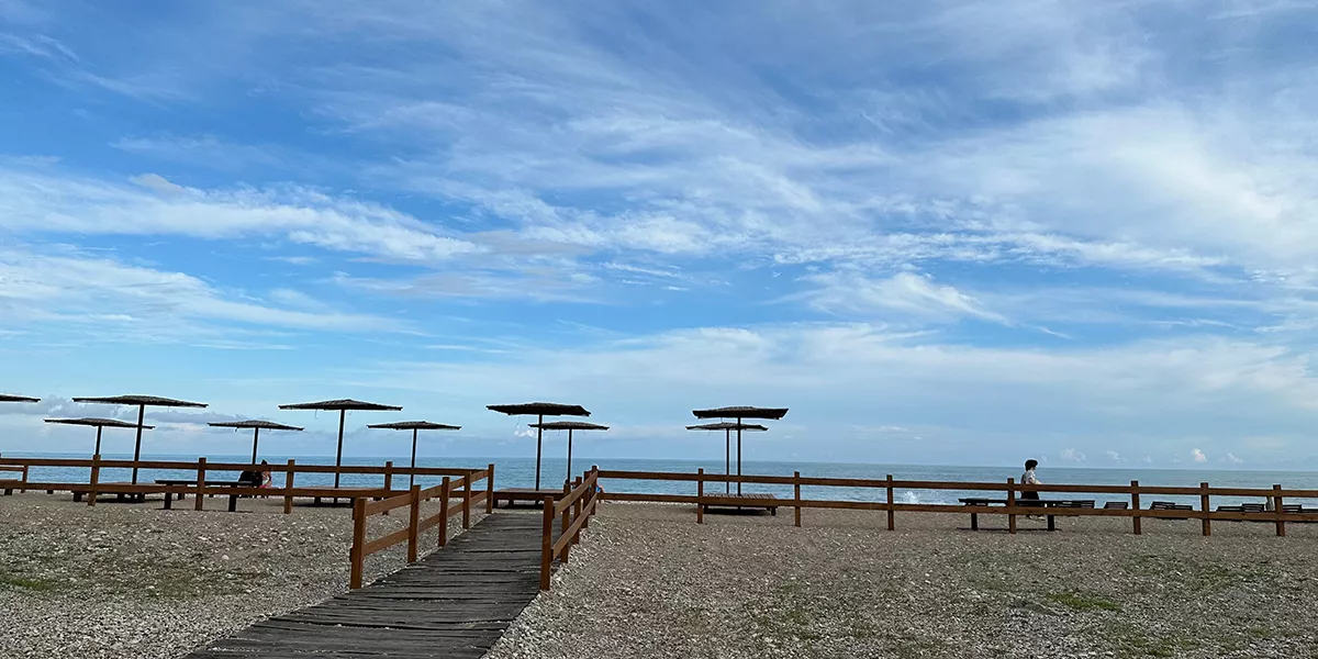 . Лилия. Гудаута