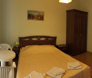 Гостевой трехместный номер. Гостевой дом «Кедр-Восток». 