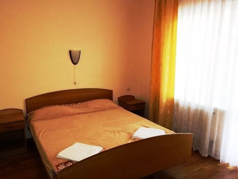 . Гостиница "Парма" . Лазаревское