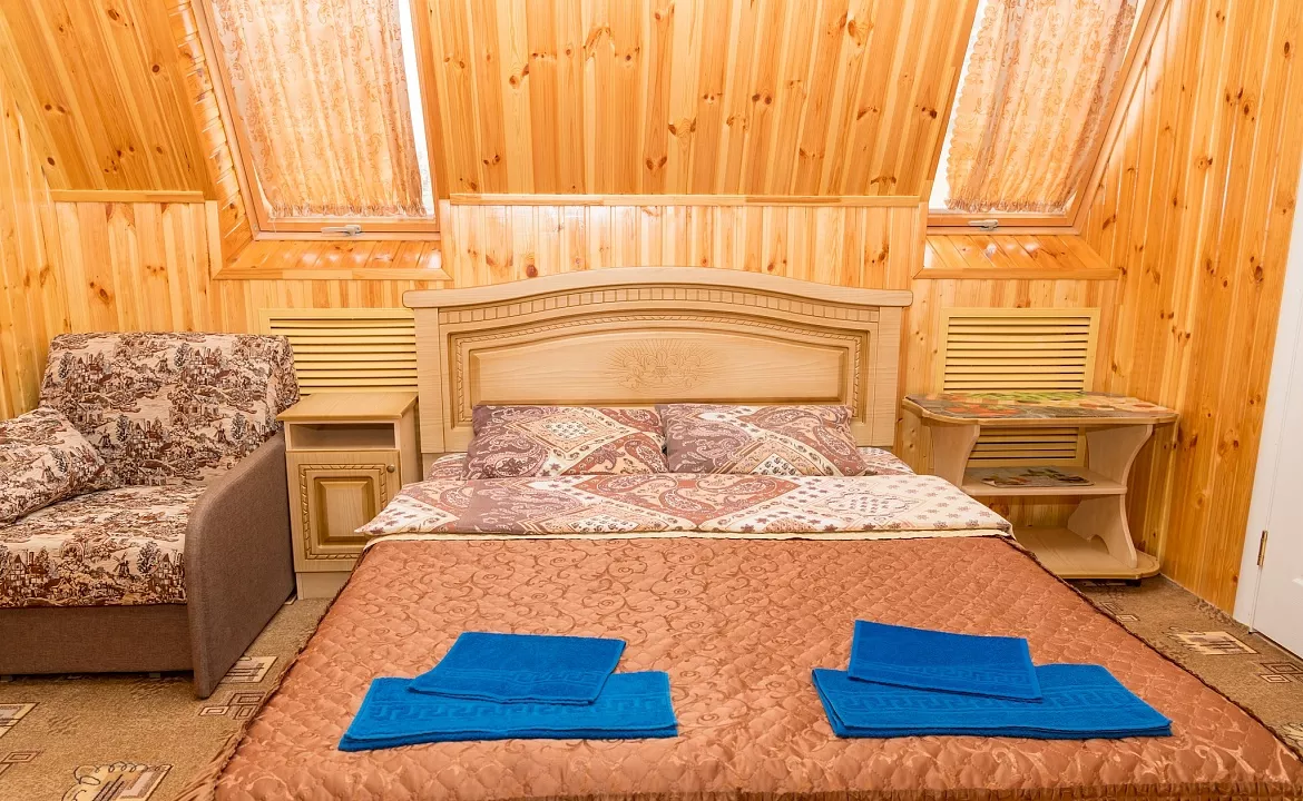 Трехместный номер класса стандарт со всеми удобствами. Гостевой дом "Ника" - Анапа. Анапа Трехместный номер класса стандарт со всеми удобствами. Гостевой дом "Ника" - Анапа. Анапа