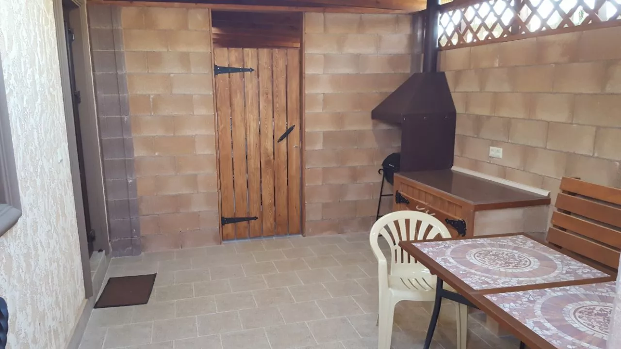 . БАЗА ОТДЫХА "МАРЬИНА РОЩА" половина дома (№16/2). Витино