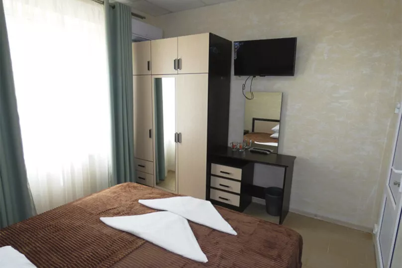 Семейный. Гостевой дом Горизонт. Голубицкая