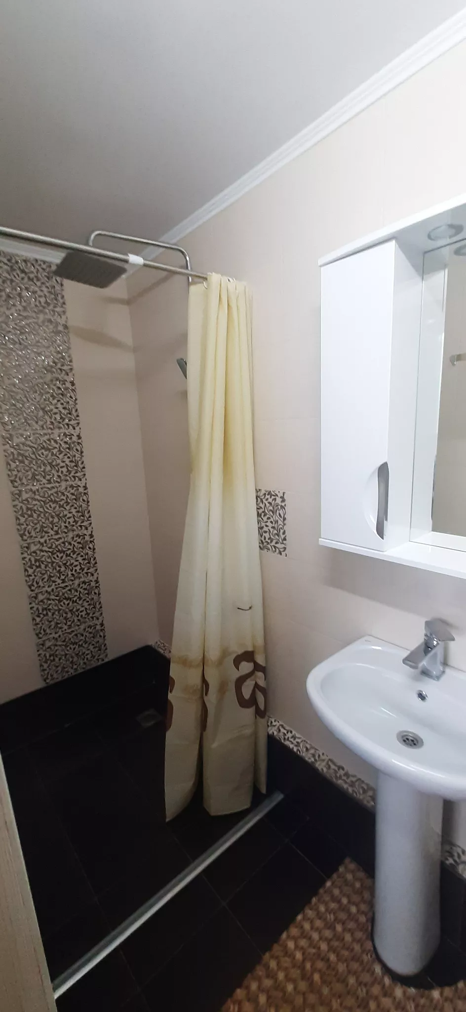 . Частный сектор Номер  для двоих. Алушта