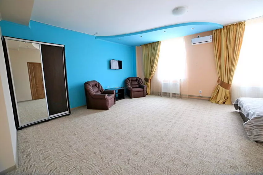 Стандарт 2-х местный. Гостиница "Южный Дворик". Керчь Стандарт 2-х местный. Гостиница "Южный Дворик". Керчь