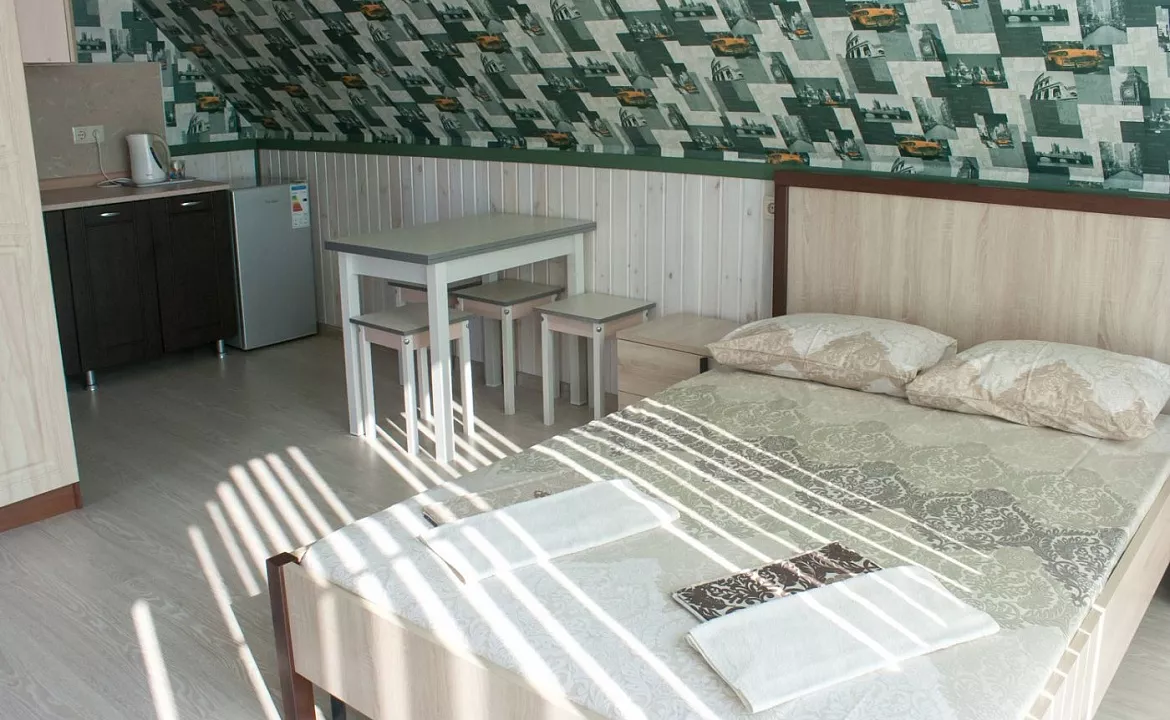 2-х местный номер люкс с террасой. Гостевой комплекс "Буэнос Диас". Совет-Квадже