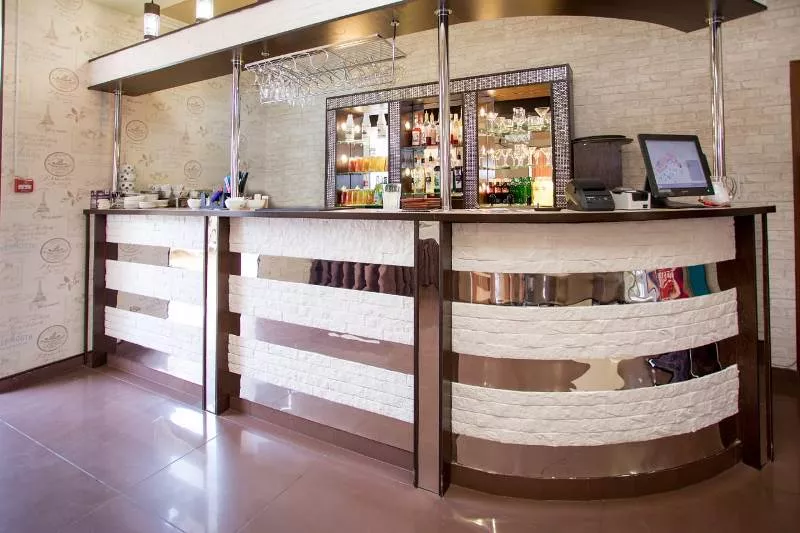 . Гостиница "Мир" - Нижнее Джемете. Нижнее Джемете