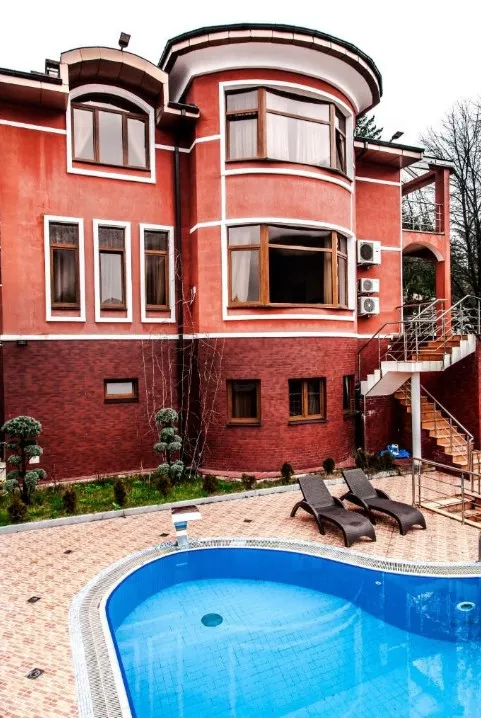 . Отель Alm Hotel. Красная Поляна