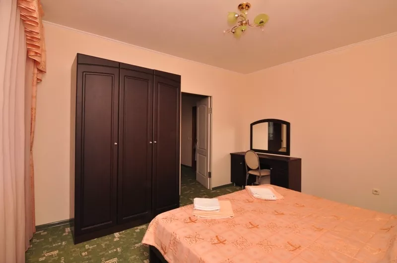 люкс 2-х комнатный . "Элита". Новомихайловский