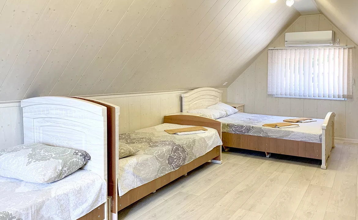 4-х местный семейный номер. Гостевой комплекс "Буэнос Диас". Совет-Квадже