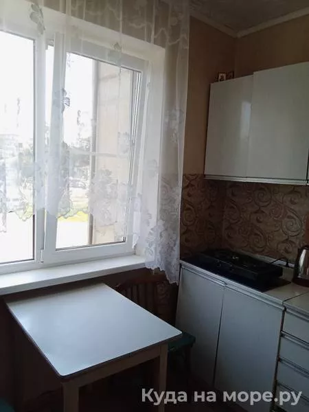 . Квартира в многоквартирном доме Квартира Пицунда. Квартиры в Пицунде