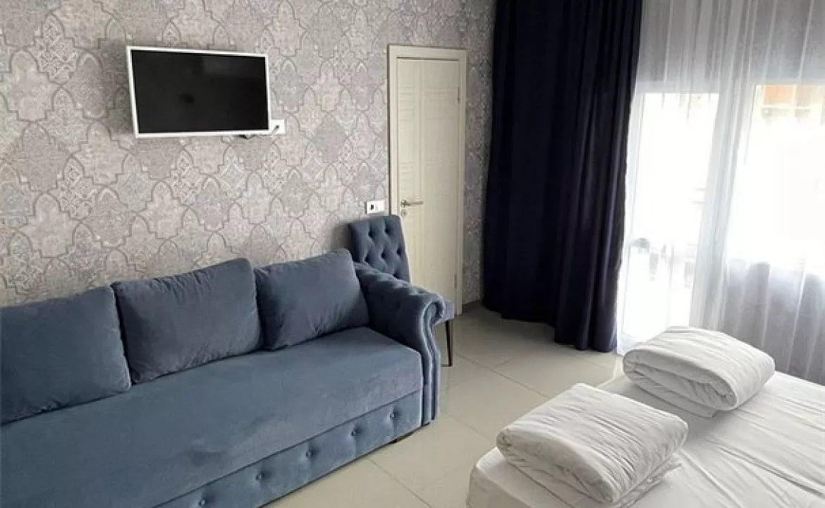 Комфорт семейный с балконом. Отель "Адмирал" . Лазаревское