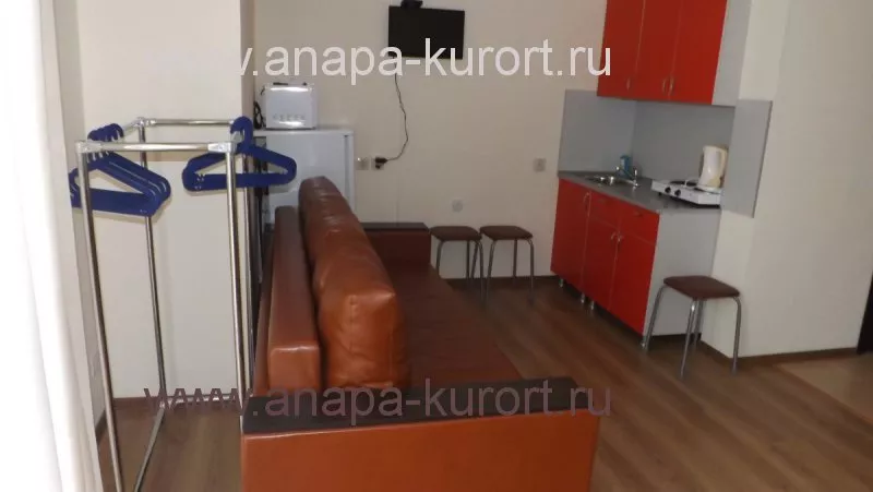 Квартира-студия. Студия Ялтинская 4 корп 2 . Сукко