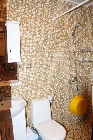 Номера со своим двориком. Отель Кайрос. Кореиз