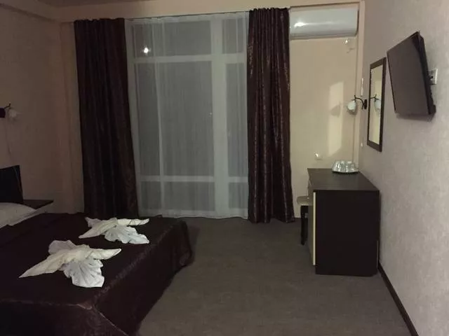 . Отель "Анна". Пицунда