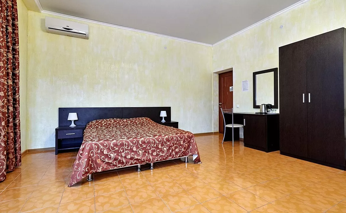 4-х местный стандарт. Гостевой дом "ВИКТОРИЯ". Геленджик 4-х местный стандарт. Гостевой дом "ВИКТОРИЯ". Геленджик