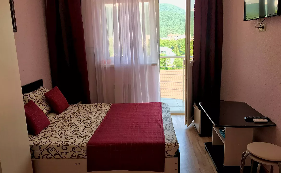 2х местный номер «Стандарт». Гостевой дом "Виктория". Лазаревское 2х местный номер «Стандарт». Гостевой дом "Виктория". Лазаревское