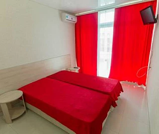 Двухкомнатная Квартира с кухней. Частный сектор "Светлана на Луговой". 