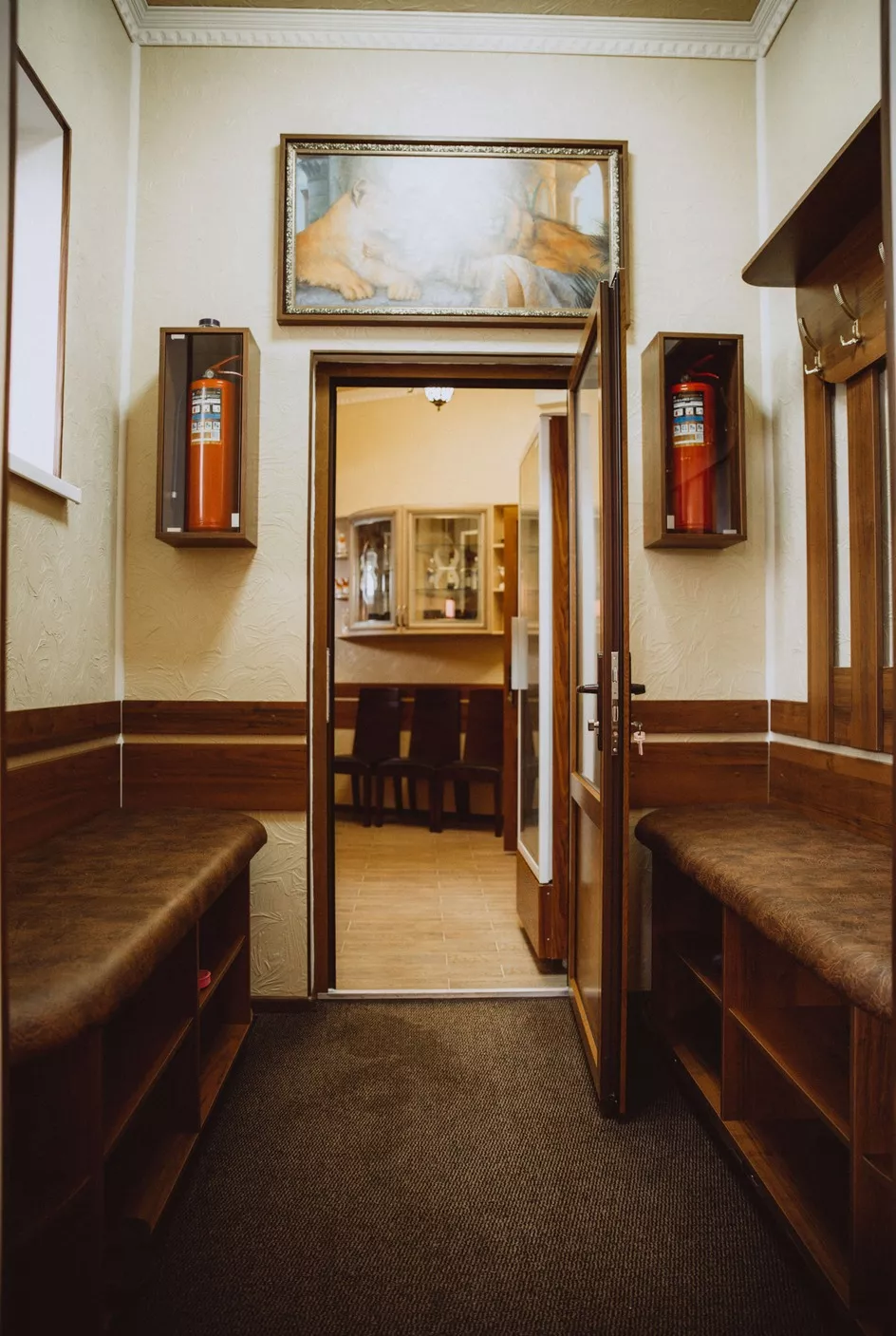 . Гостевой дом «Red House». Заозерное . Гостевой дом «Red House». Заозерное