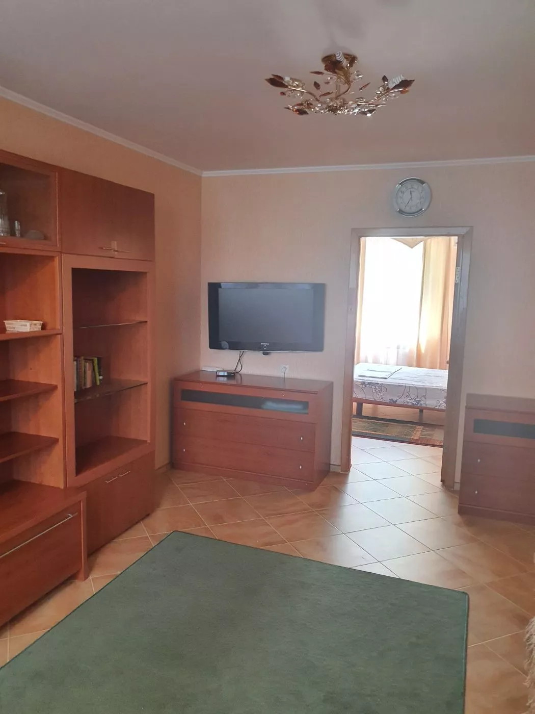 . Квартира в многоквартирном доме Двухкомнатная квартира Кольцевая 2. Квартиры в Лазаревском