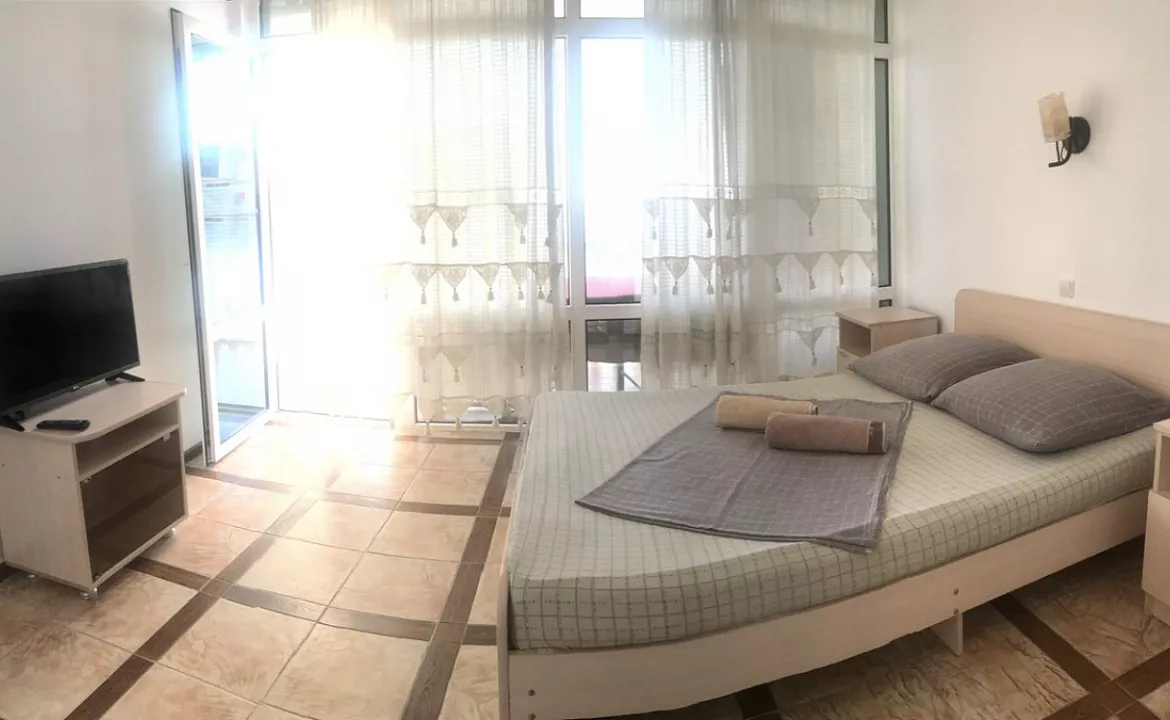 Семейный люкс. Эллинг Кипарис . Лоо