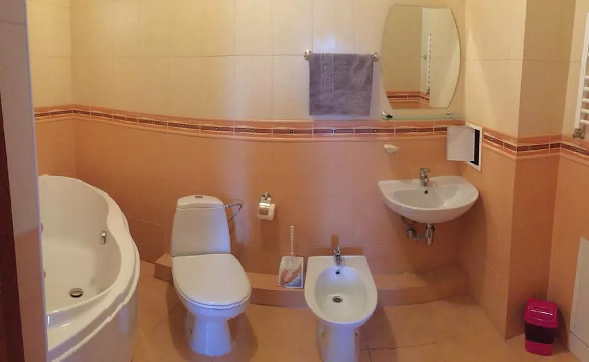 Трёхкомнатный номер. Гостевой дом УютПлюс-Ялта. Ялта