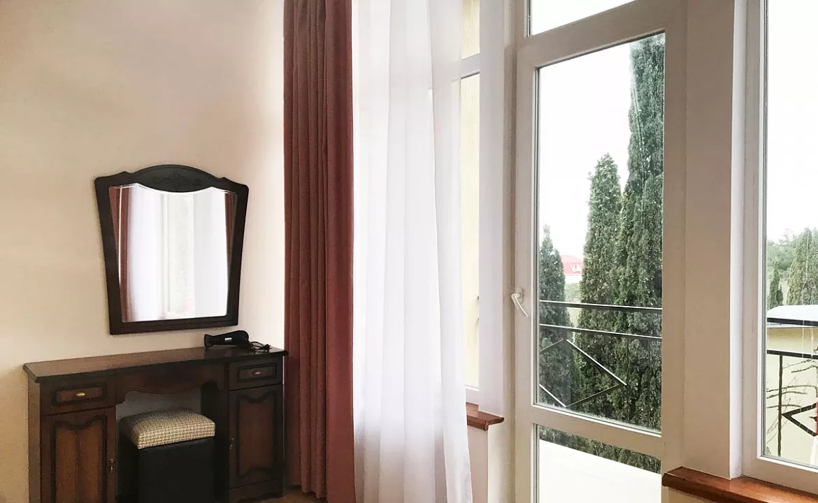 Делюкс с видом на море и горы. Отель Апарт-отель ПАЛЬМА. Гаспра