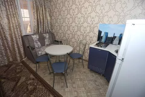 2-х комнатный номер (3 этаж). Гостевой дом «Милана». Голубицкая