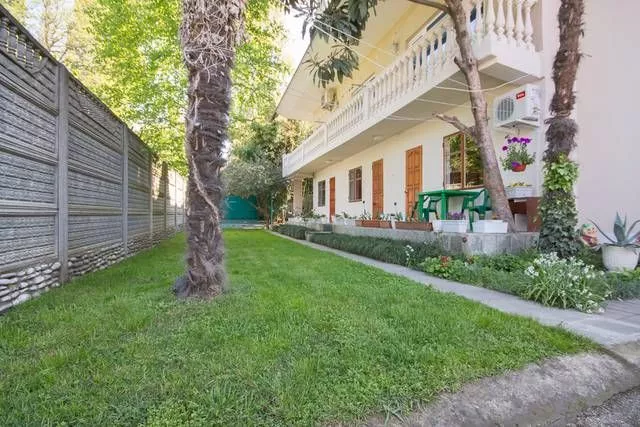 . Гостиница "Сказочный Адлер". Адлер