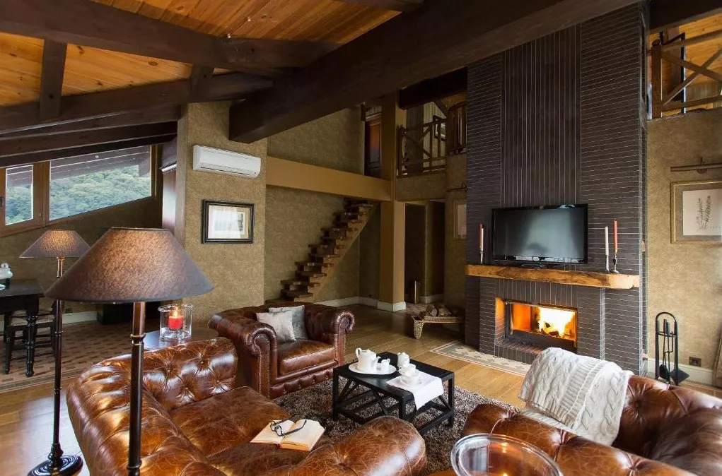 Апартаменты № 11 «Куршевель». Апартаменты Дом Солнца. Красная Поляна