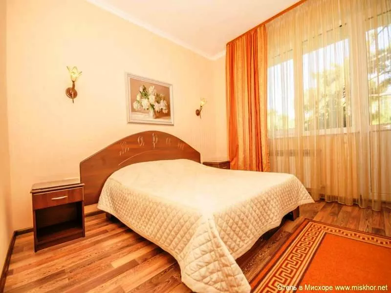 . Отель Вилла Сосновый бор. Гаспра