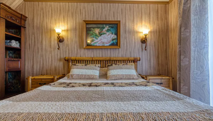 №2 «БУНГАЛО» — НОМЕР ЛЮКС. Мини-отель "Рубензон". Утёс