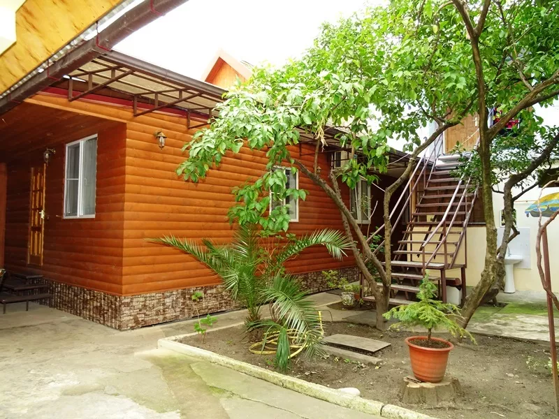 . Частный сектор "Сара" . Адлер