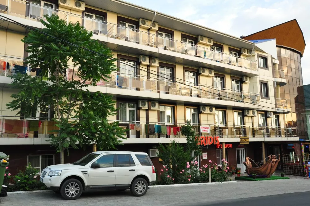 . Гостевой дом «ZIRIDIS». Витязево