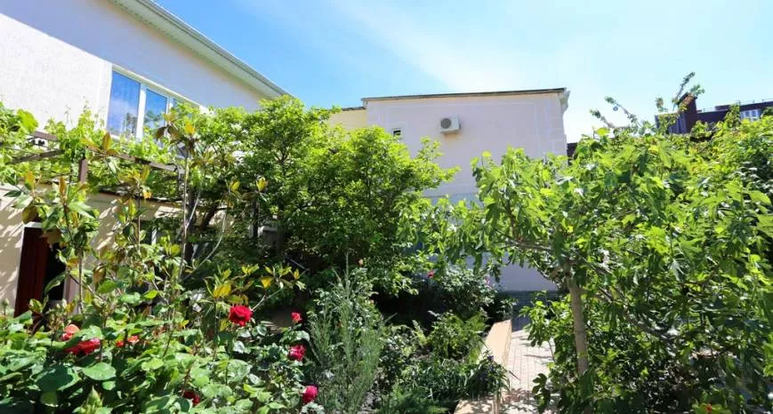 . Частный гостевой дом У Николаевны. Геленджик