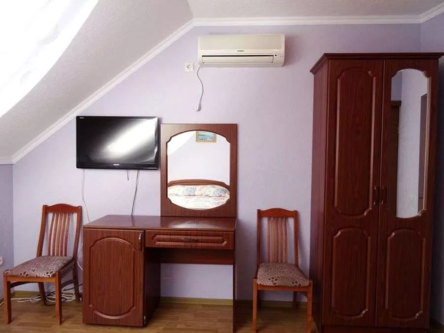 . Гостиница "Милана". Лазаревское