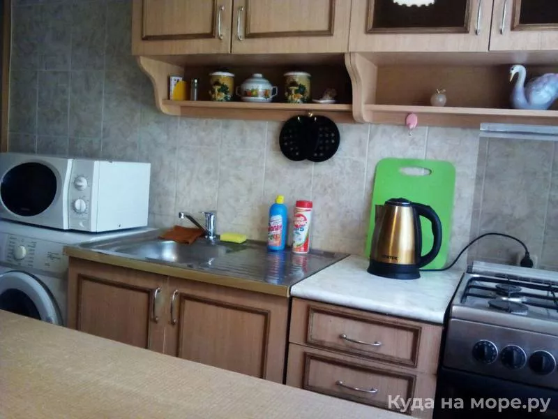 ДОМИК С ЛИЧНЫМ ДВОРИКОМ И ПАРКОВКОЙ. Частный сектор "На Михайловский  8". Архипо-Осиповка