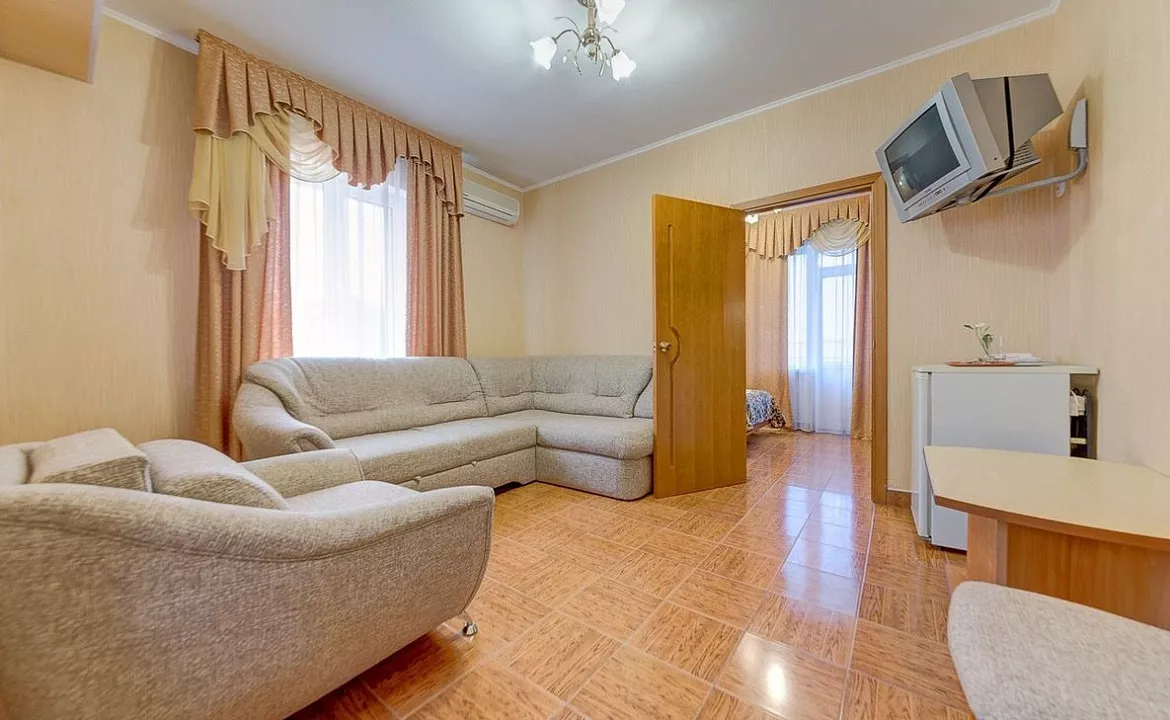 1-й корпус, 2-х комнатный «Cтандарт». Гостиница «Маргарита-1». Анапа