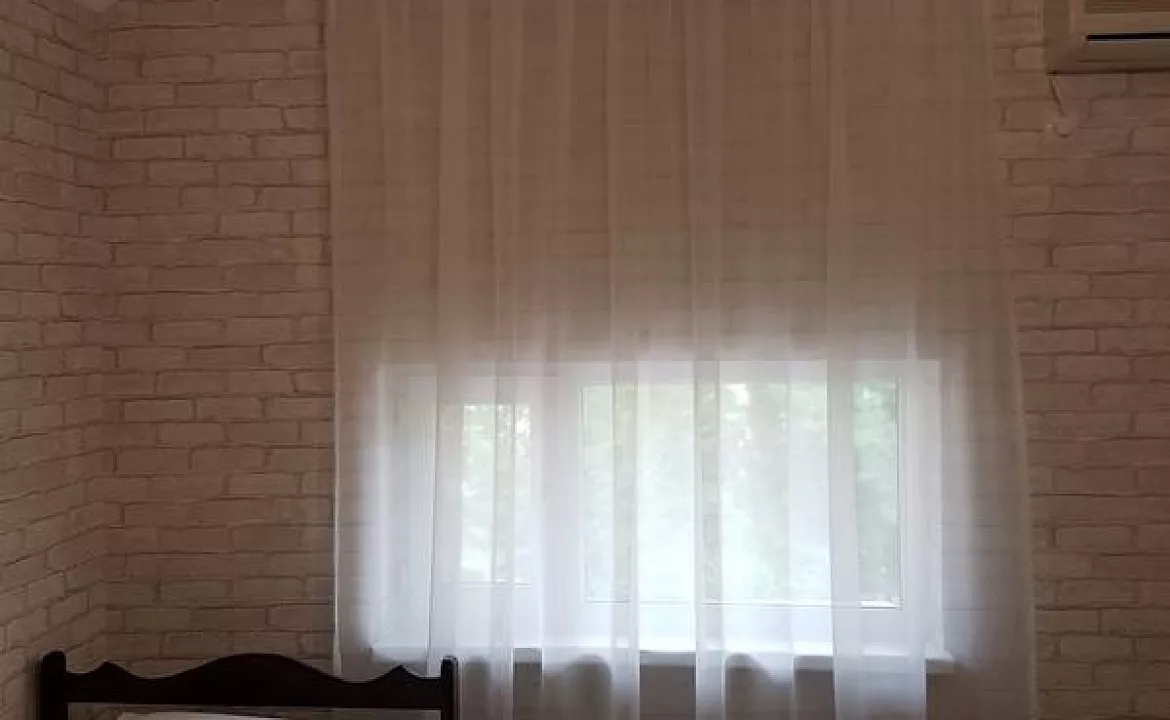 Эконом. Гостиница "Бризовый 2/б". Лазаревское Эконом. Гостиница "Бризовый 2/б". Лазаревское