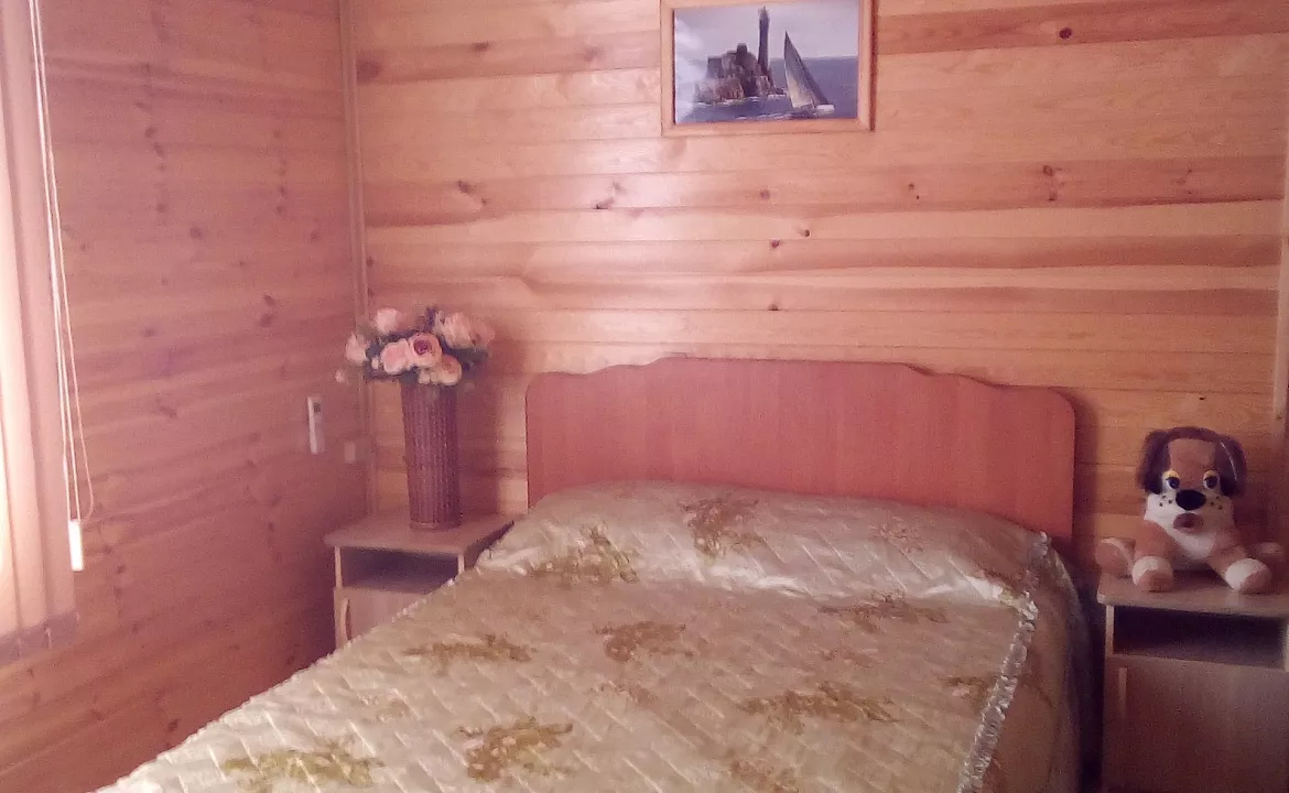 1/2 коттеджа. Коттедж "МОРСКОЙ БРИЗ". Голубицкая