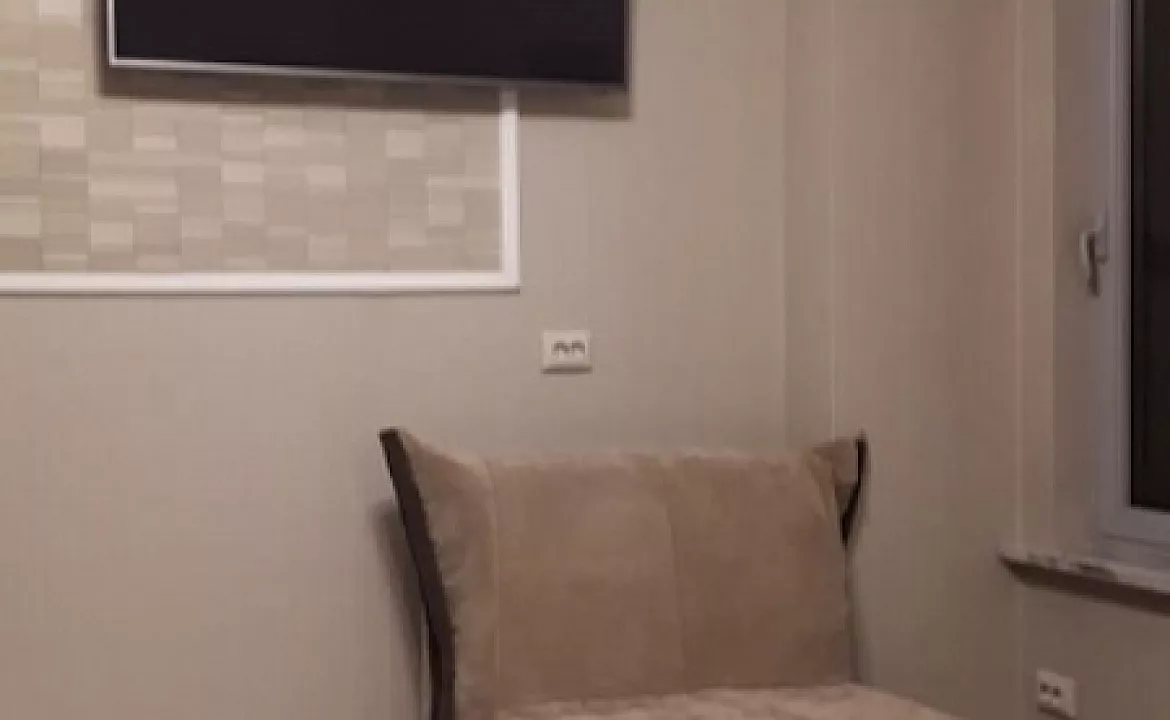 Квартира. Квартира в многоквартирном доме 1-комнатная Березовая, 28/1. Красная Поляна