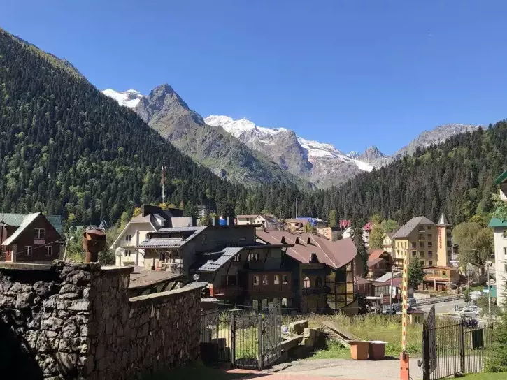 . Отель «Белалакая». Домбай-гостиницы