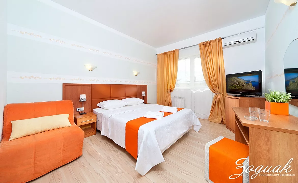 2-местный номер. Гостевой дом "Зодиак". Витязево