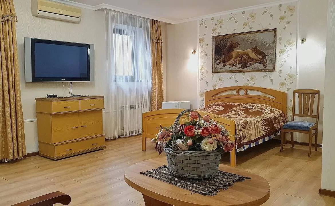 Семейный №5 . Гостевой дом "НАШ ДОМ". Геленджик