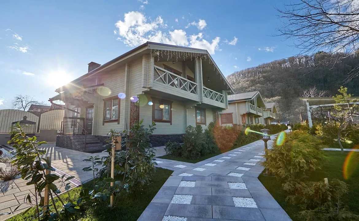 Шале - горные резиденции. Отель «HILLS POLYANA». Красная Поляна