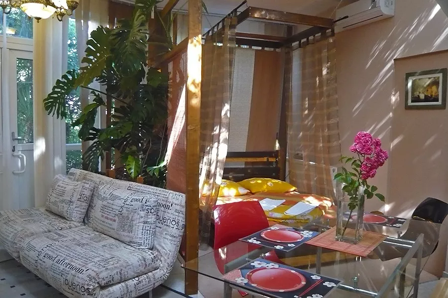 Номер 3. Пансионат «Август». Отрадное