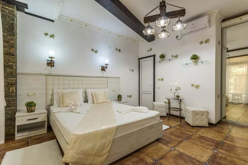 Люкс 3х-местный. Гостевой дом "Вилла Лючия"/"Villa Lucia". Архипо-Осиповка