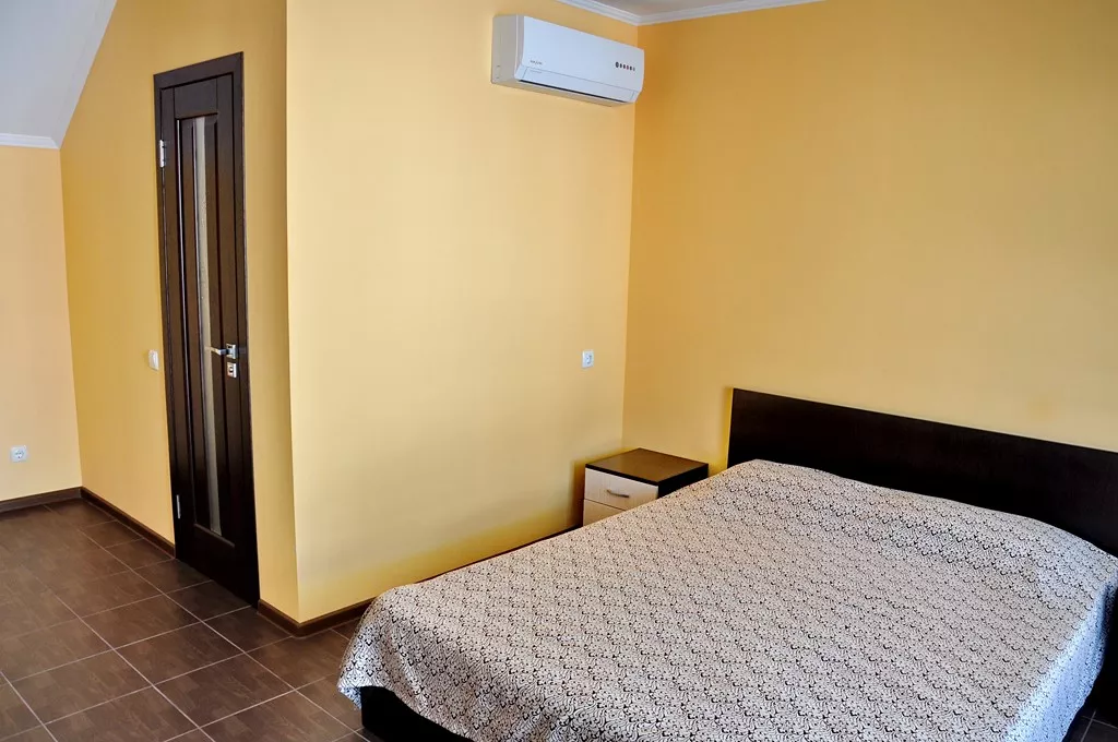 3х местные номера. Гостевой дом  "Свет маяка". Заозерное