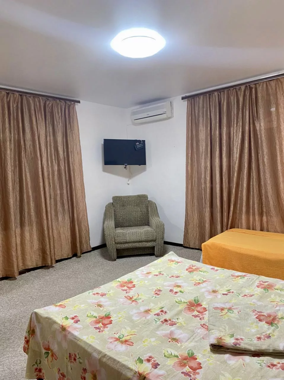 . Коттедж Бирюза . Лазаревское . Коттедж Бирюза . Лазаревское