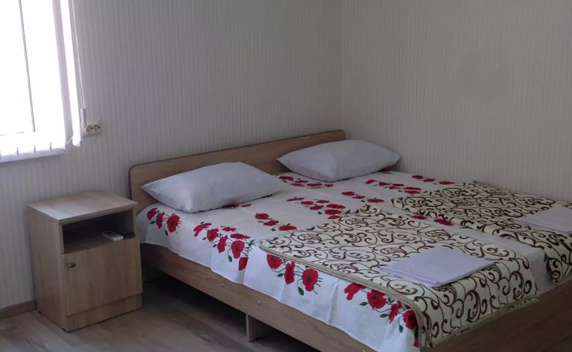 4-х местный номер. Гостевой дом Надежда в Гаграх. Гагра