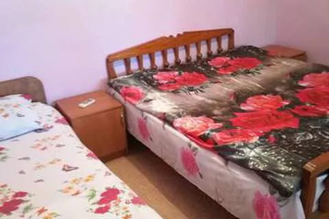 3-х местный номер . Частный сектор "У Сусанны". Пицунда